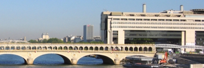 Impôt à la source.